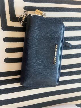 Michael Kors Navy Pebbled Leather Zip Key Pouch with Gold Hardware